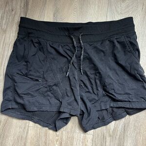The North Face Athletic Casual‎ Shorts